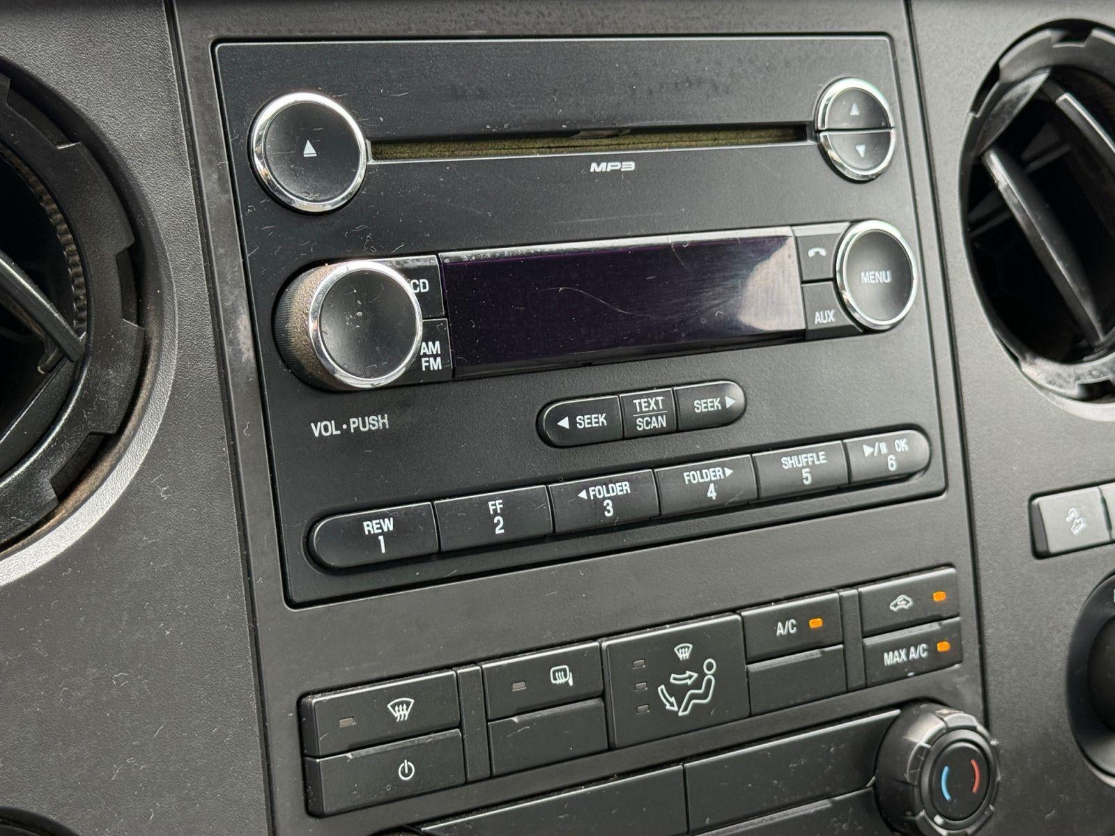 2011 Ford Super Duty F-350 SRW XL