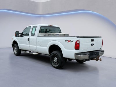 2011 Ford Super Duty F-350 SRW XL