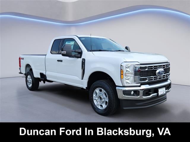 2026 Ford Super Duty F-350 Srw XLT