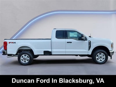 2026 Ford Super Duty F-350 Srw XLT
