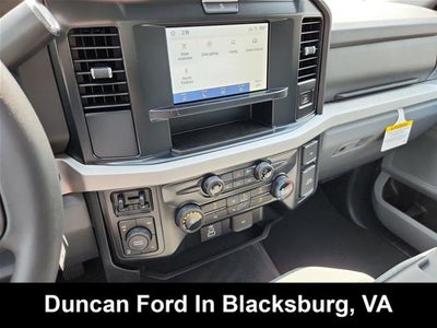 2026 Ford Super Duty F-350 Srw XLT