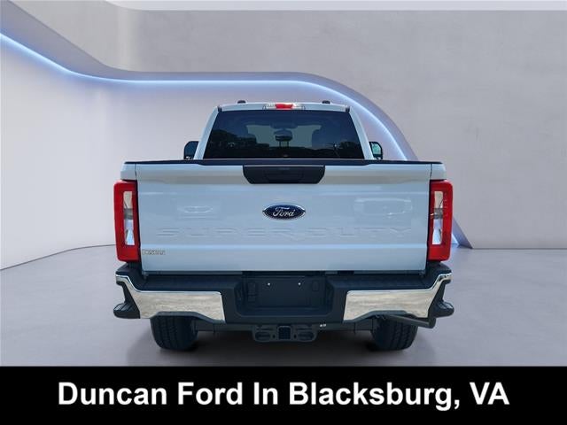 2026 Ford Super Duty F-350 Srw XLT