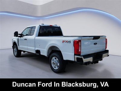 2026 Ford Super Duty F-350 Srw XLT