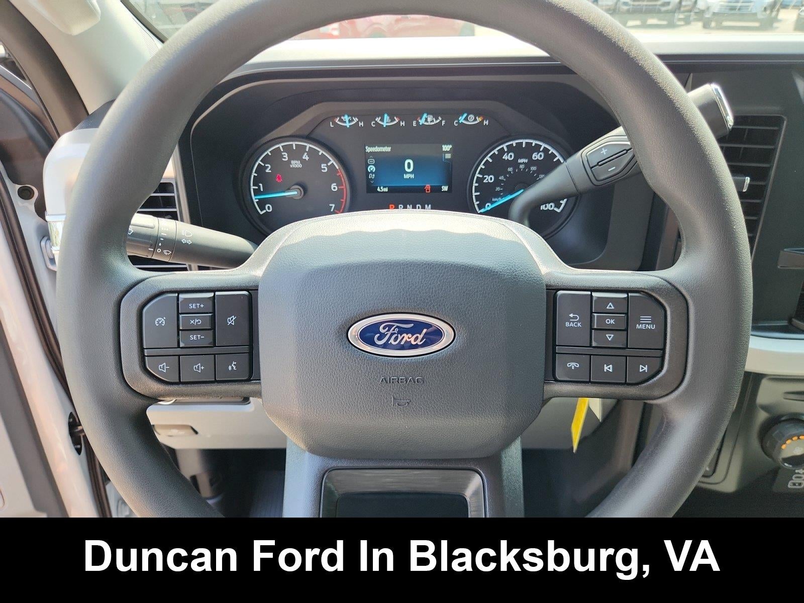 2026 Ford Super Duty F-350 Srw XLT