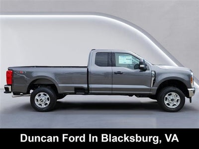 2026 Ford Super Duty F-350 Srw XLT