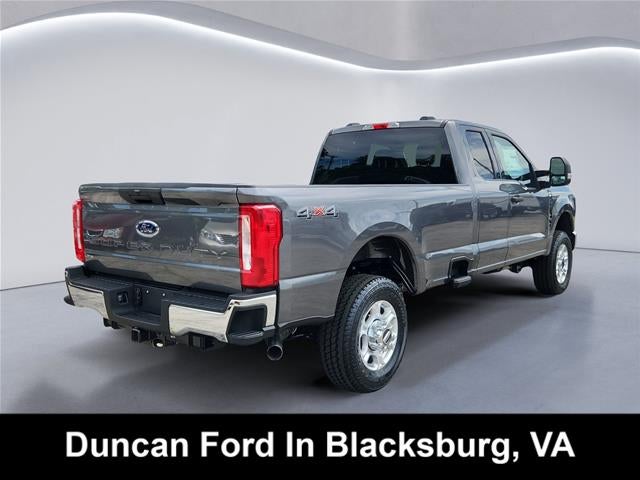 2026 Ford Super Duty F-350 Srw XLT
