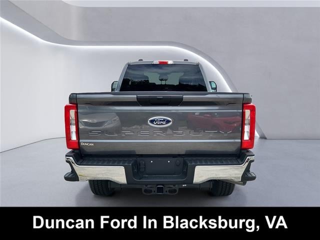 2026 Ford Super Duty F-350 Srw XLT