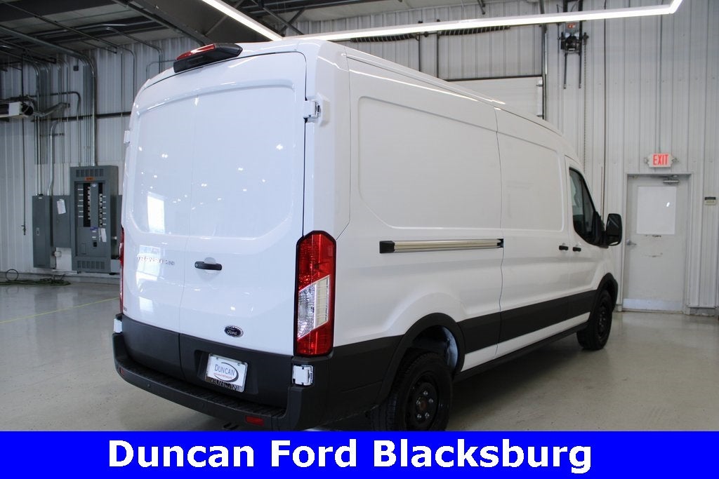 2025 Ford Transit-250 Base