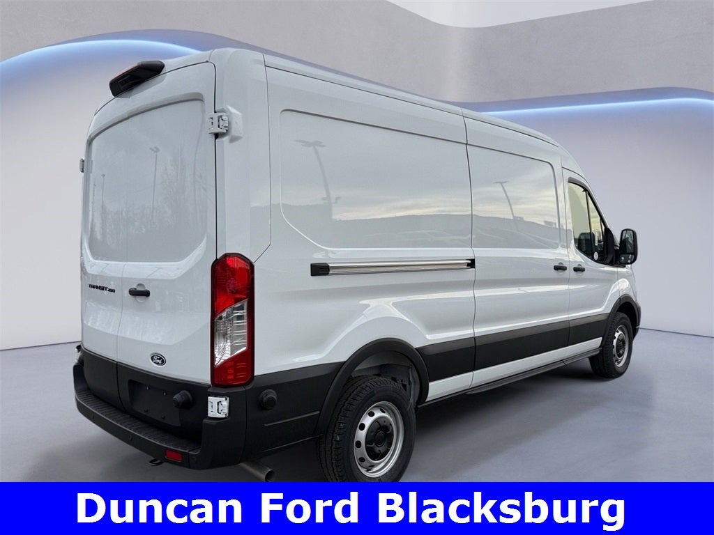 2026 Ford Transit-250 Base