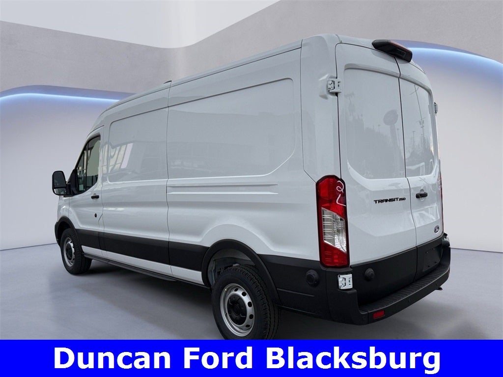 2026 Ford Transit-250 Base