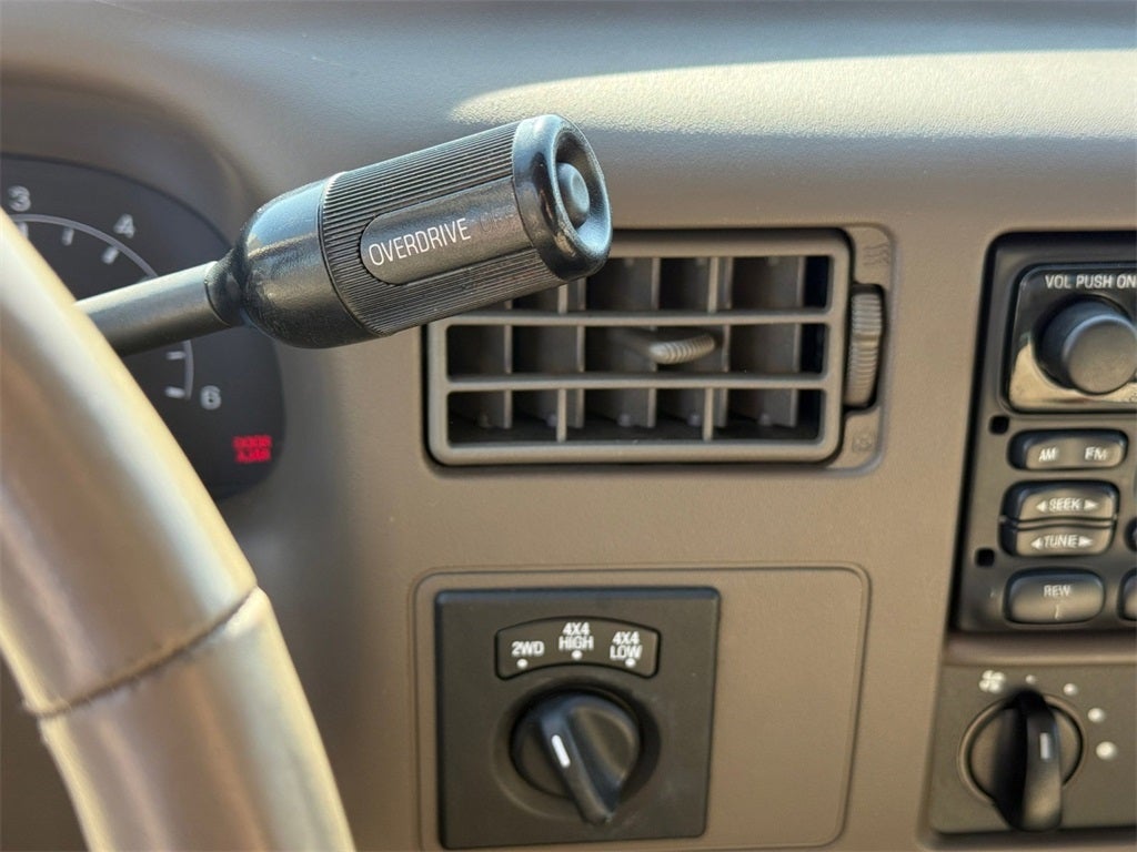 2001 Ford F-250SD Base