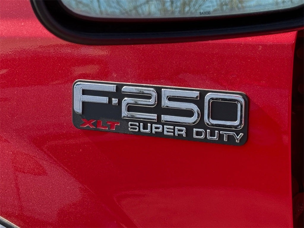 2001 Ford F-250SD Base