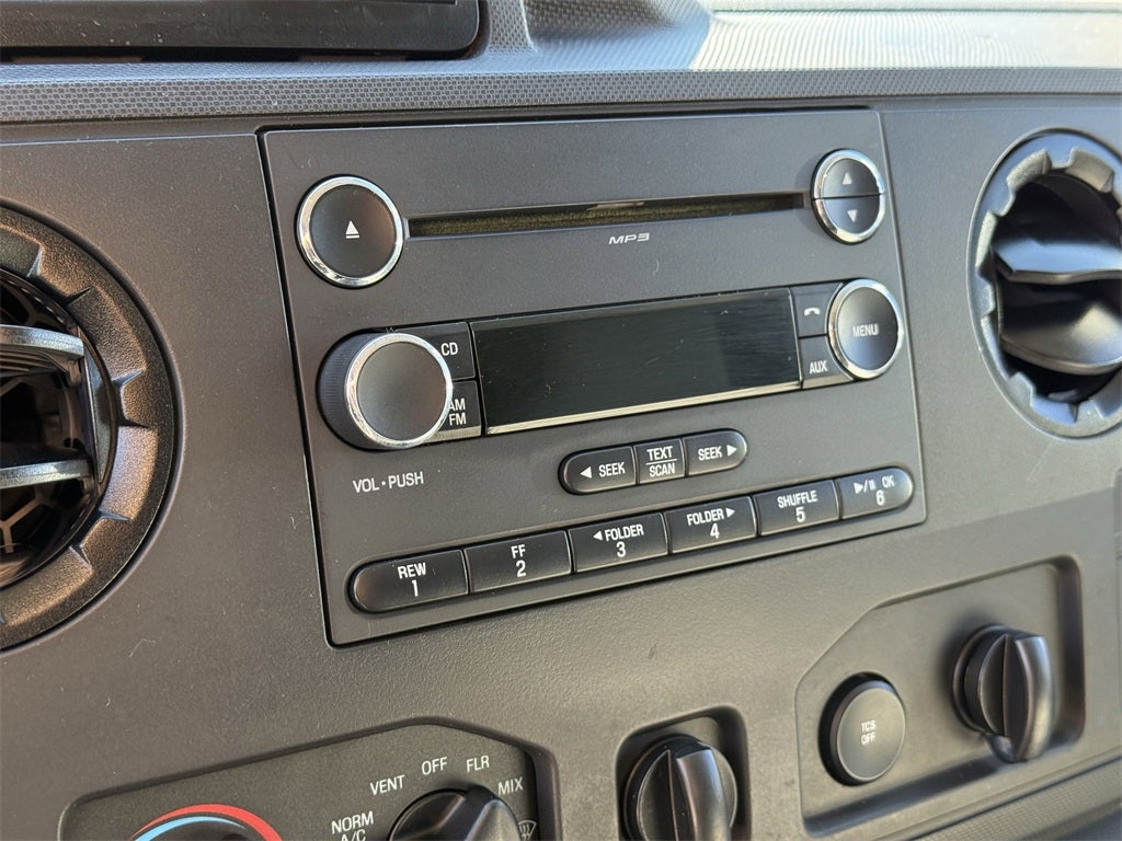 2013 Ford E-350SD Base