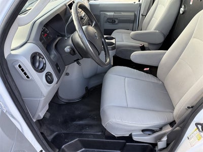 2014 Ford E-350SD Base