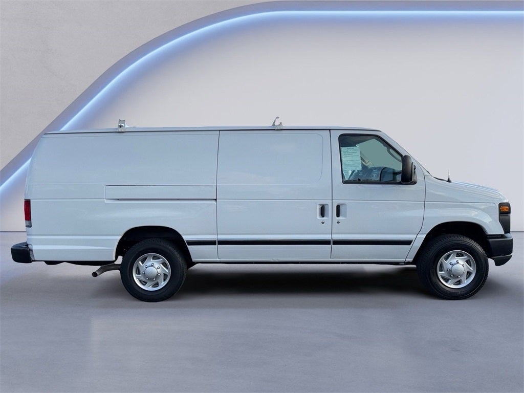 2014 Ford E-350SD Base