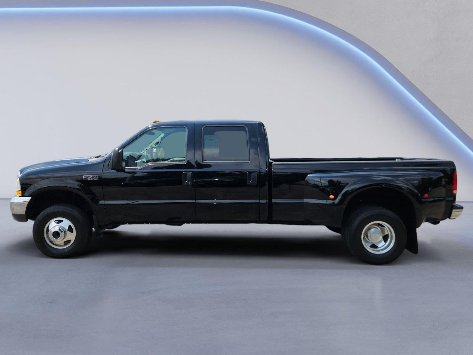 2000 Ford Super Duty F-350 DRW XLT