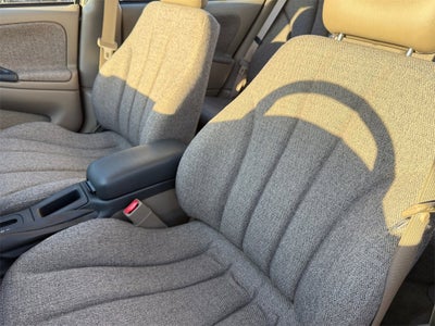 2003 Chevrolet Cavalier Base