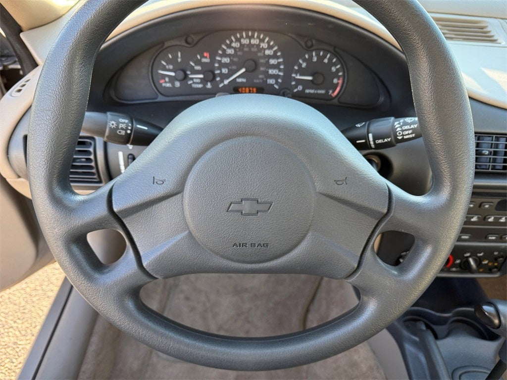 2003 Chevrolet Cavalier Base