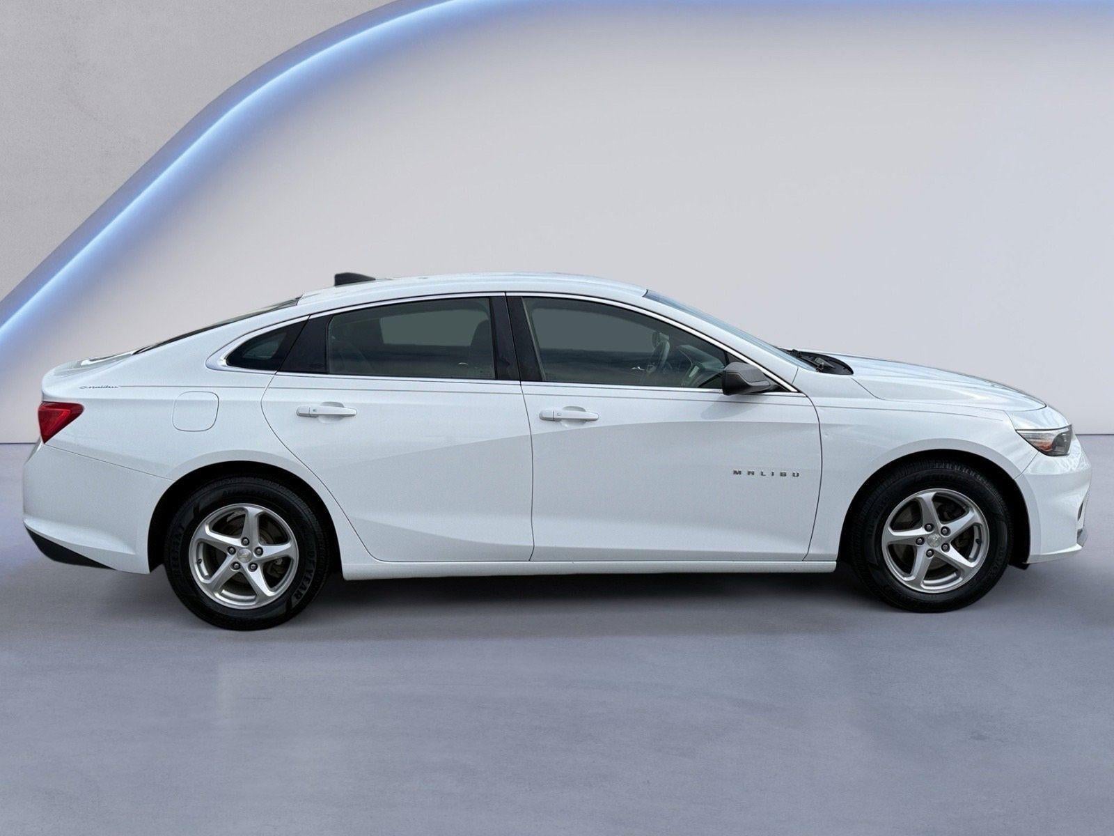 2016 Chevrolet Malibu LS 1LS