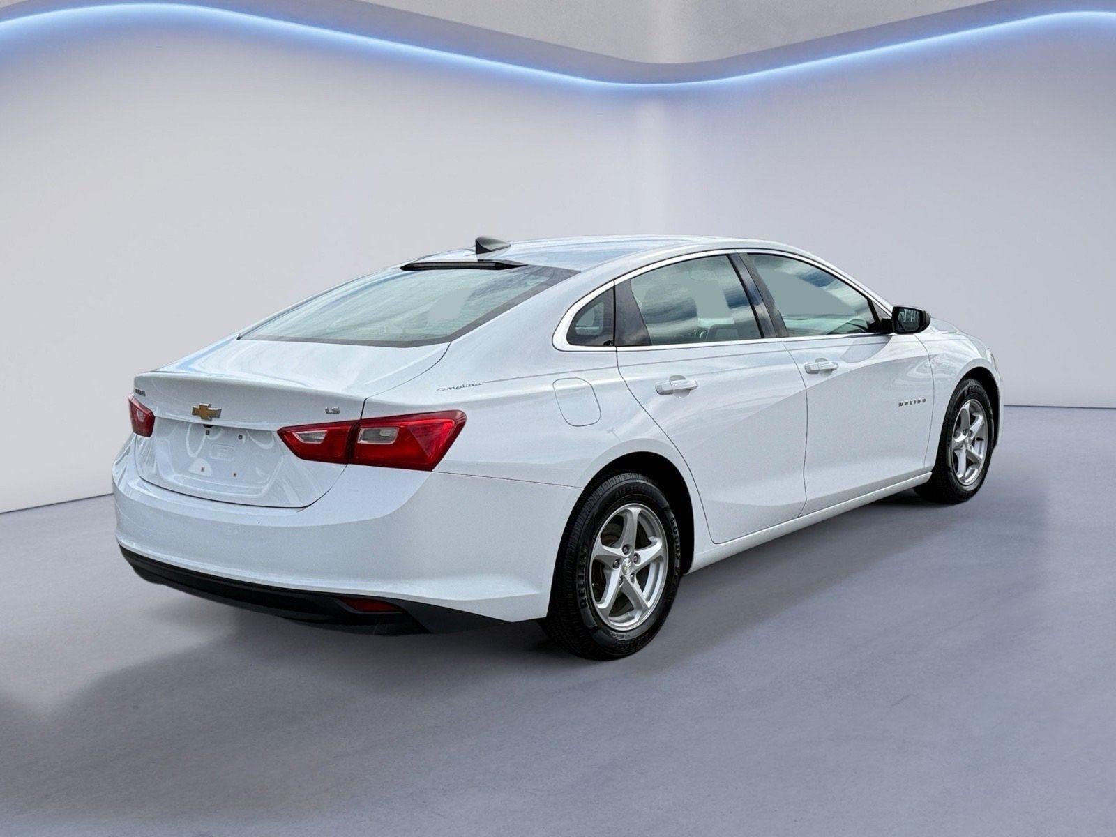 2016 Chevrolet Malibu LS 1LS