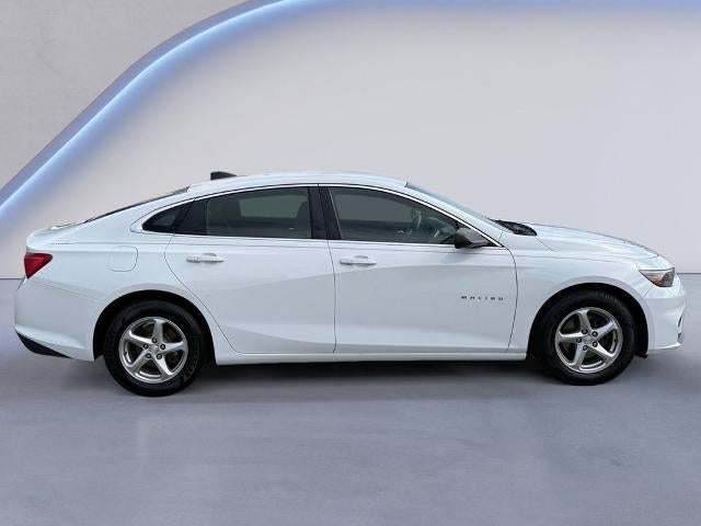 2016 Chevrolet Malibu LS 1LS