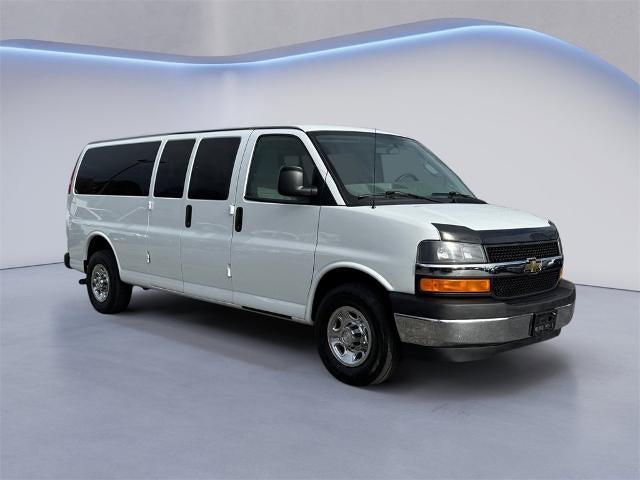 2017 Chevrolet Express 3500 LT Passenger