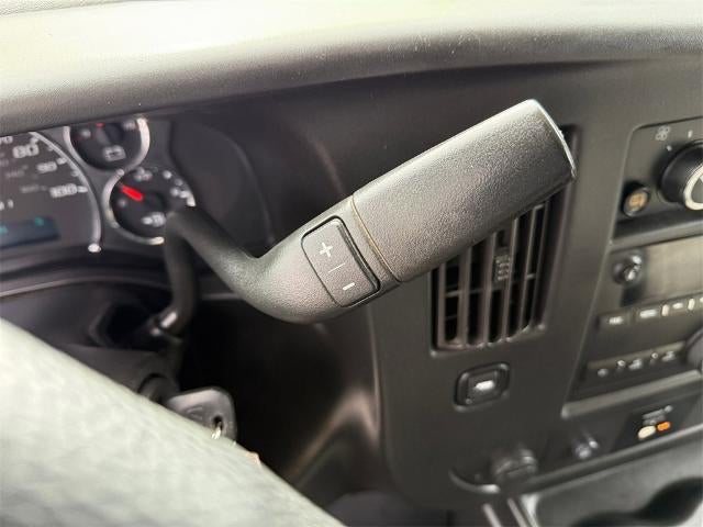 2017 Chevrolet Express 3500 LT Passenger