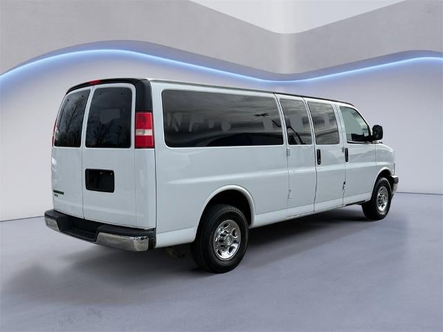 2017 Chevrolet Express 3500 LT Passenger