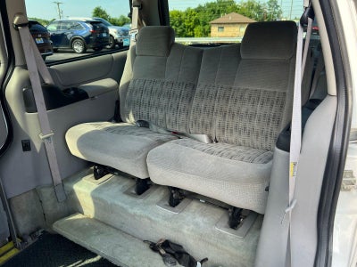 2004 Chevrolet Venture LS w/Y3G Mobility