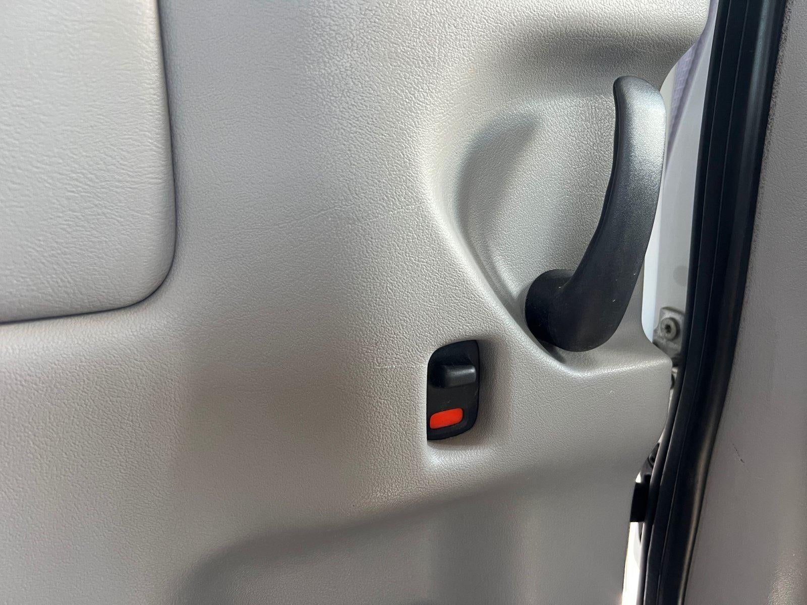 2004 Chevrolet Venture LS w/Y3G Mobility