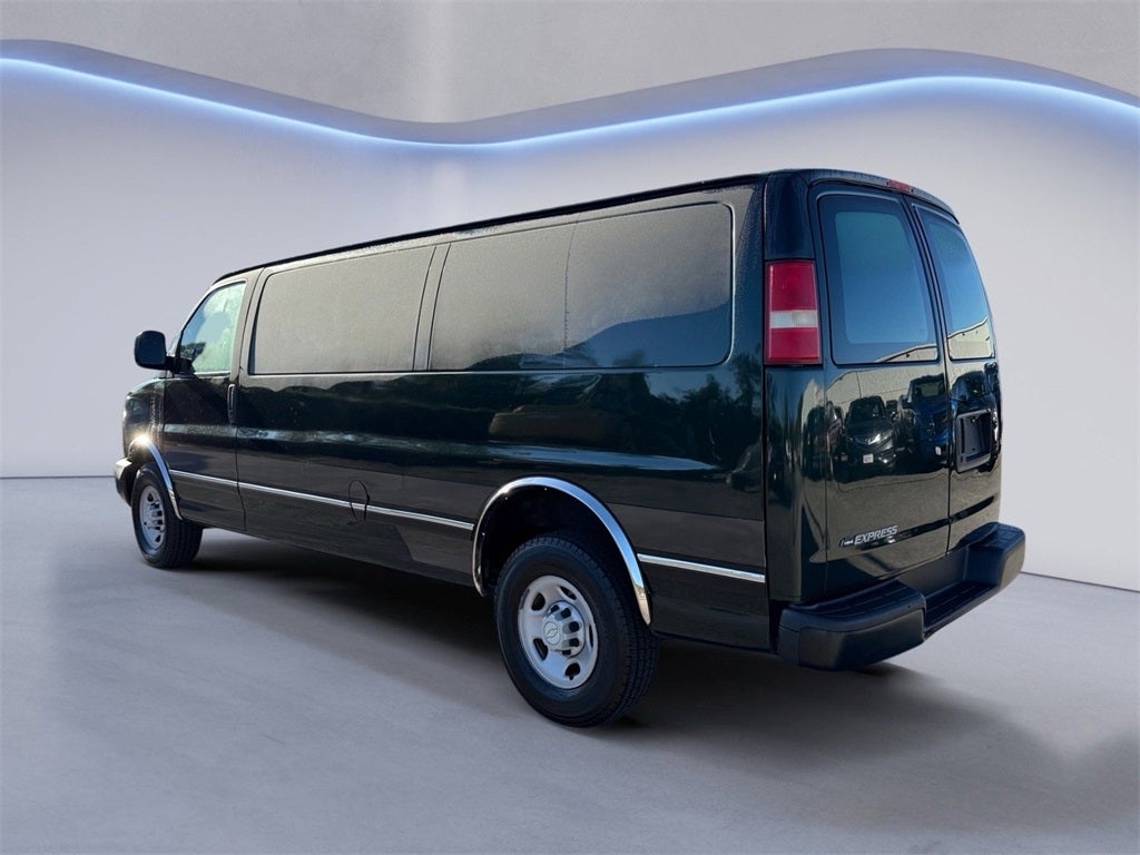 2005 Chevrolet Express Van G3500 Base