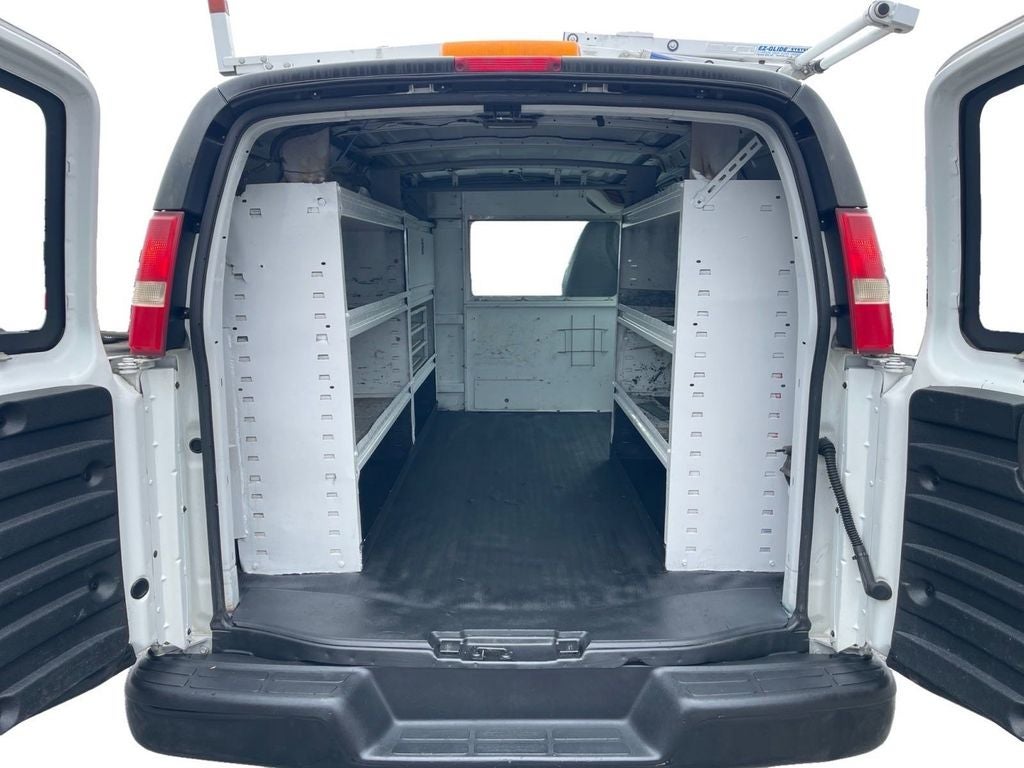 2010 Chevrolet Express 2500 Work Van Cargo
