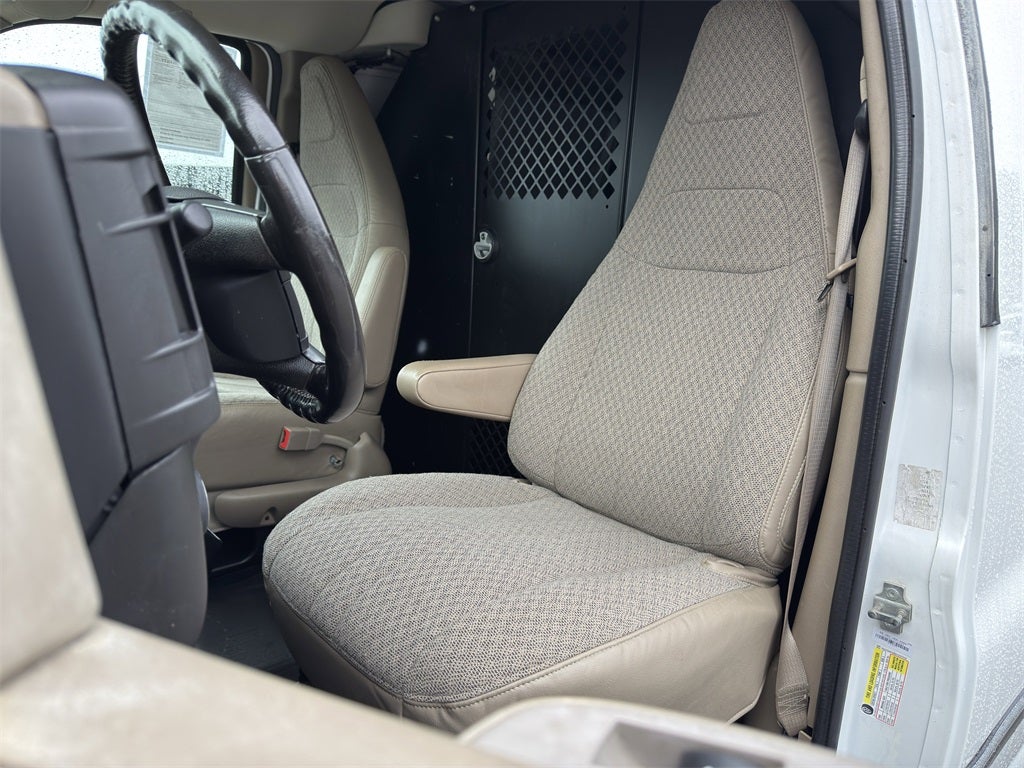 2016 Chevrolet Express 3500 Work Van Cargo