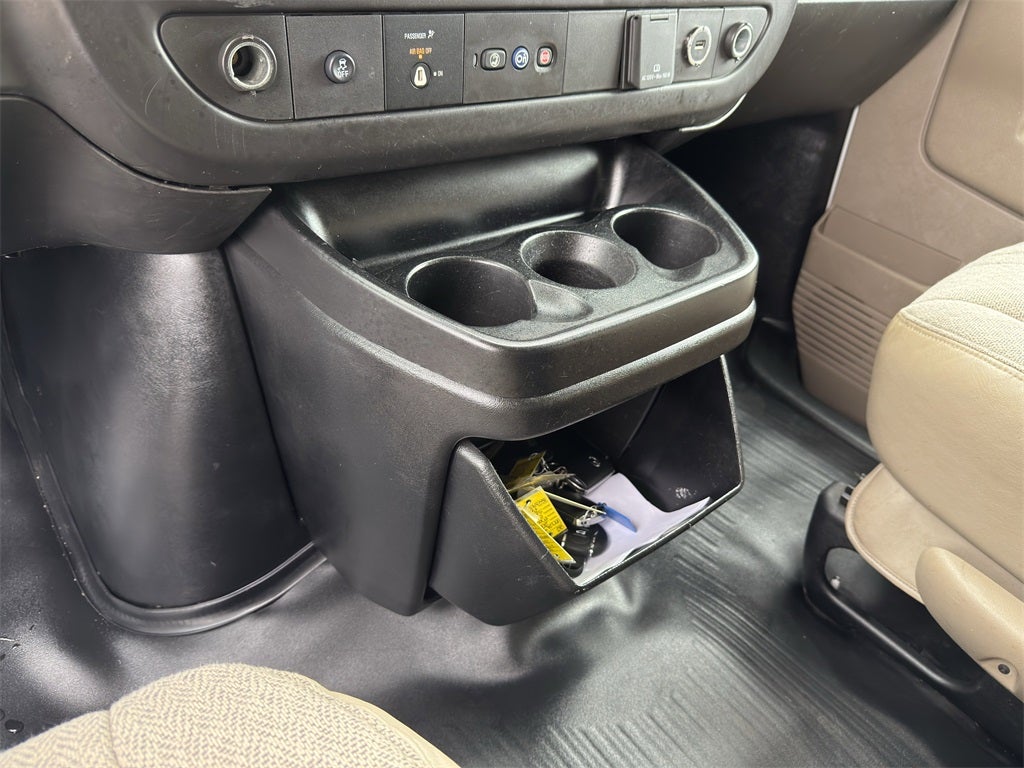 2016 Chevrolet Express 3500 Work Van Cargo