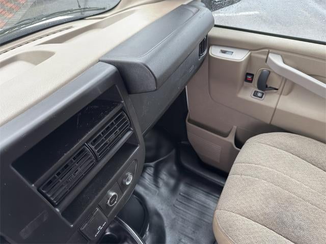 2016 Chevrolet Express 3500 Work Van Cargo