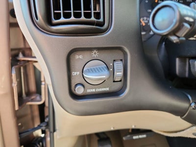 2001 Chevrolet Express Van Base