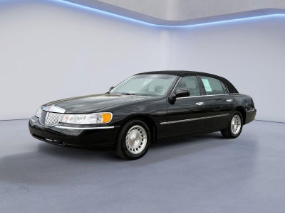 1998 Lincoln Town Car Executive