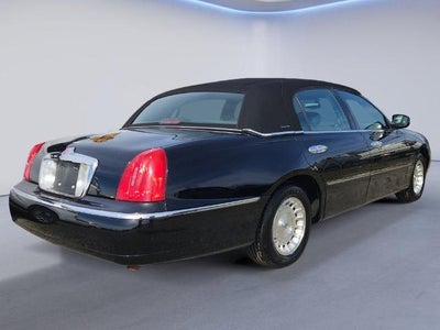 1998 Lincoln Town Car Executive