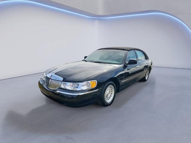 1998 Lincoln Town Car Executive