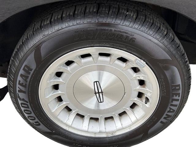 1998 Lincoln Town Car Executive