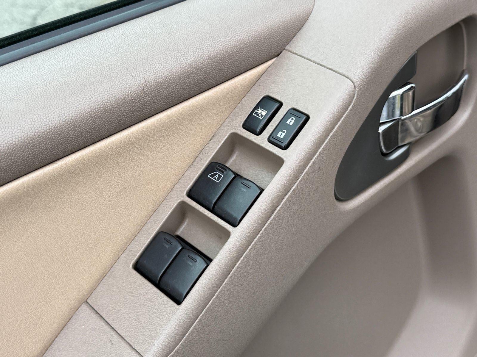 2011 Nissan Frontier SL