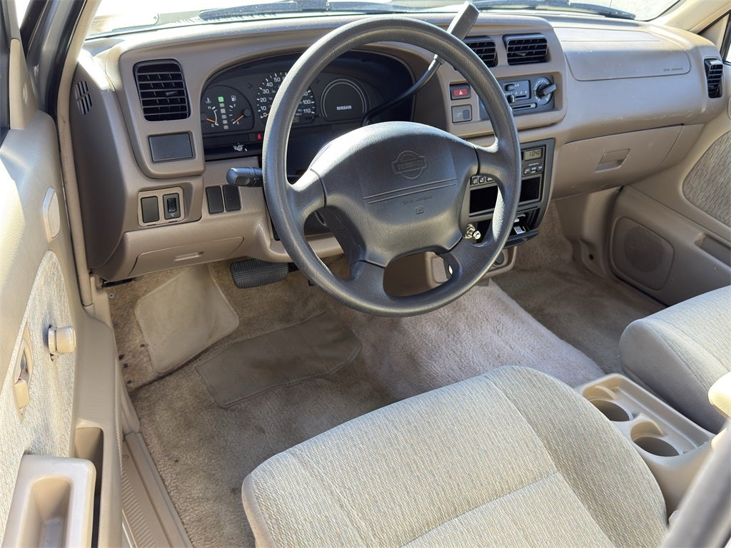 1998 Nissan Frontier XE