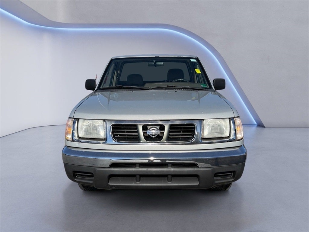 1998 Nissan Frontier XE