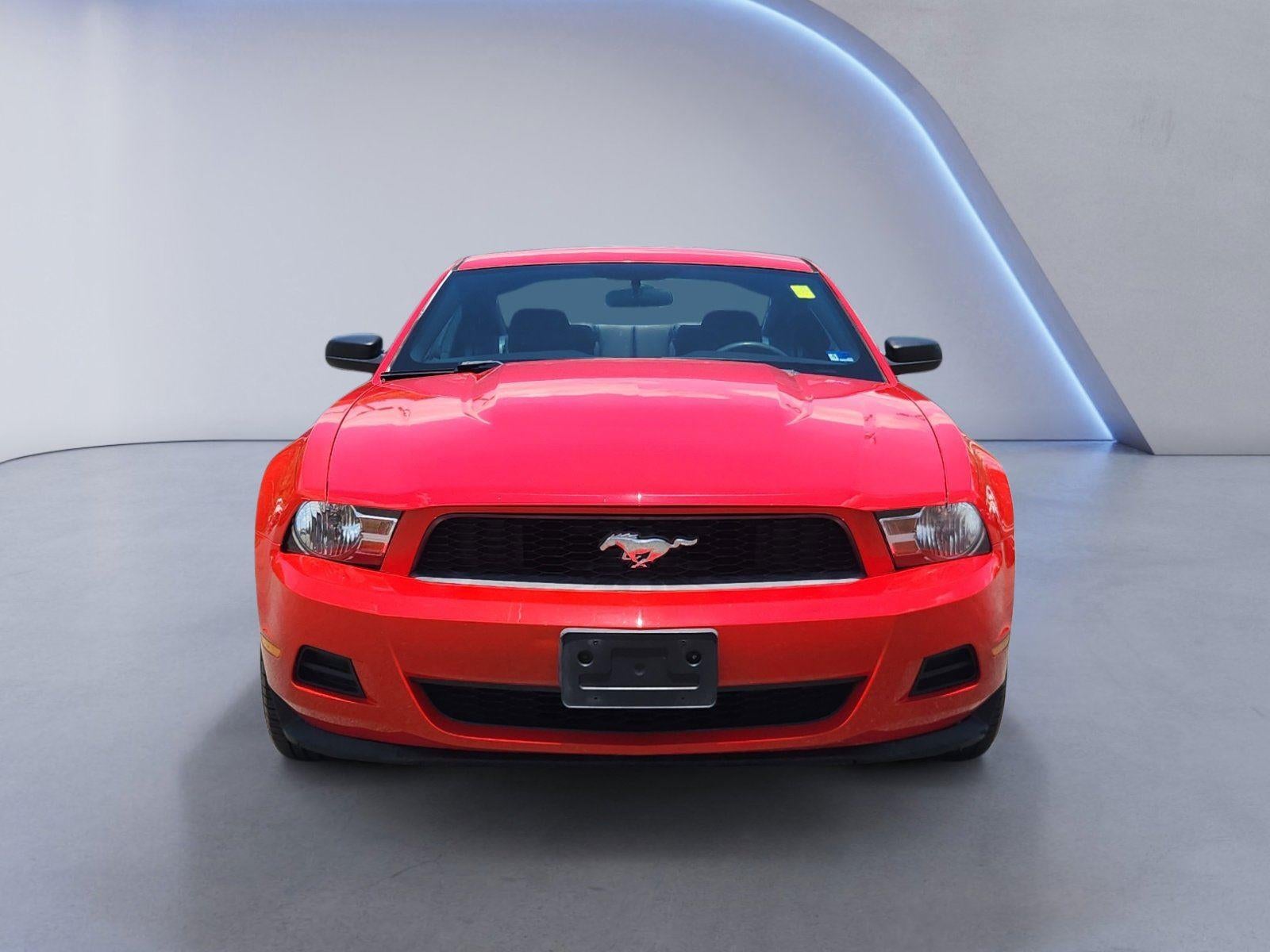 2012 Ford Mustang V6