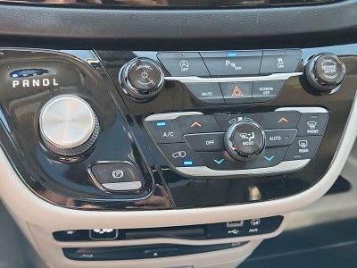 2018 Chrysler Pacifica Touring L Plus
