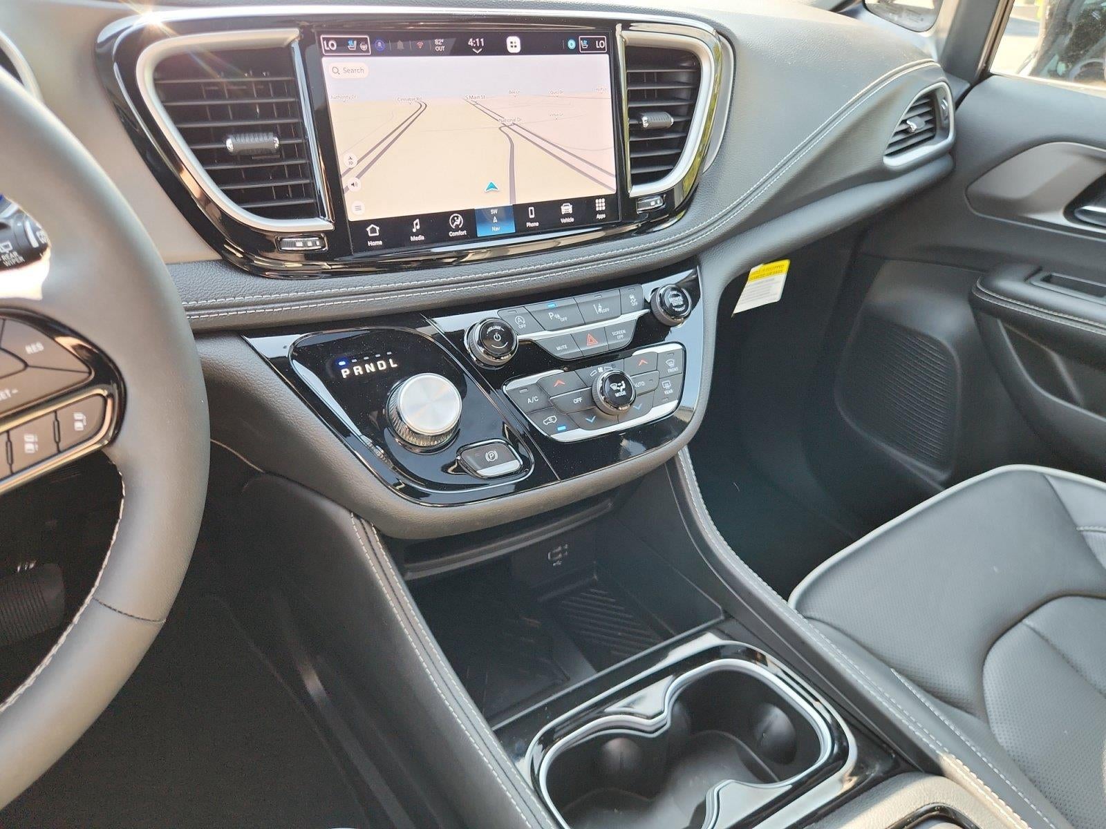 2027 Chrysler Pacifica Limited