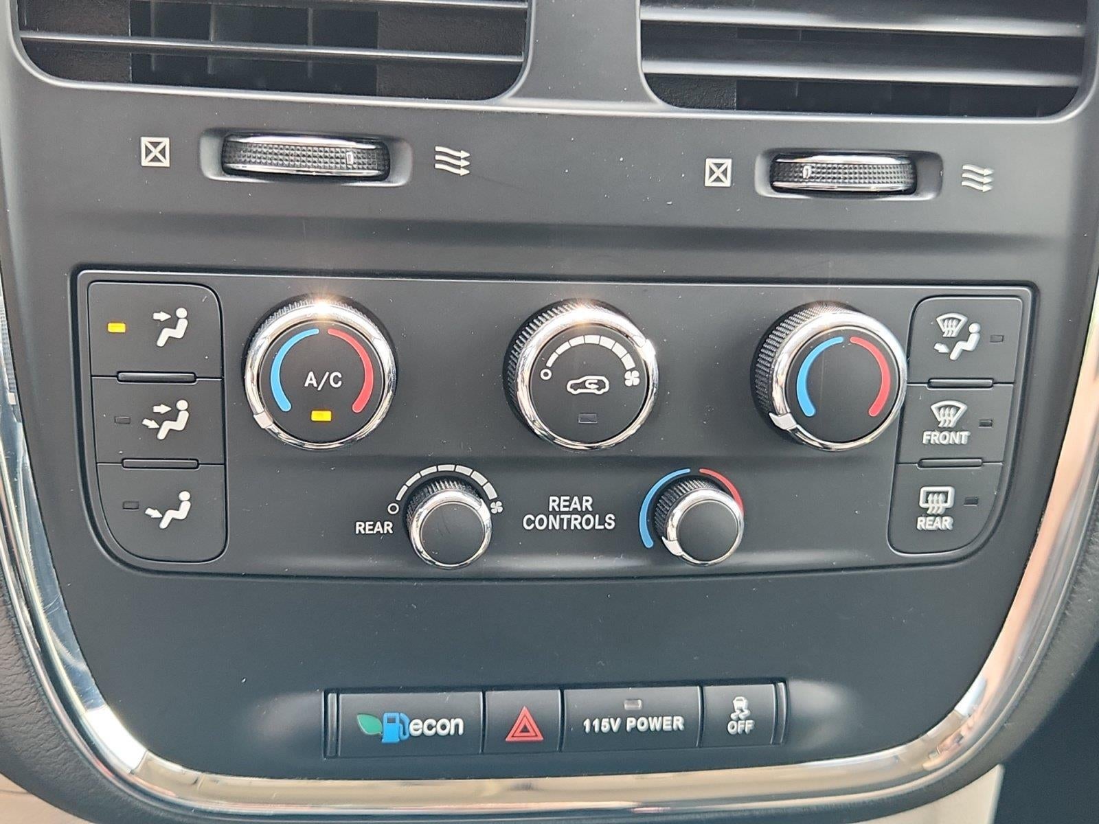 2017 Dodge Grand Caravan SE