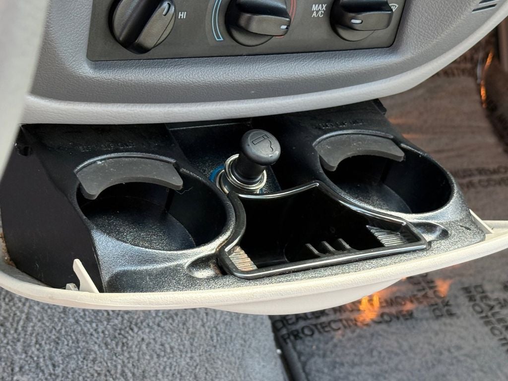 1997 Ford Crown Victoria Base