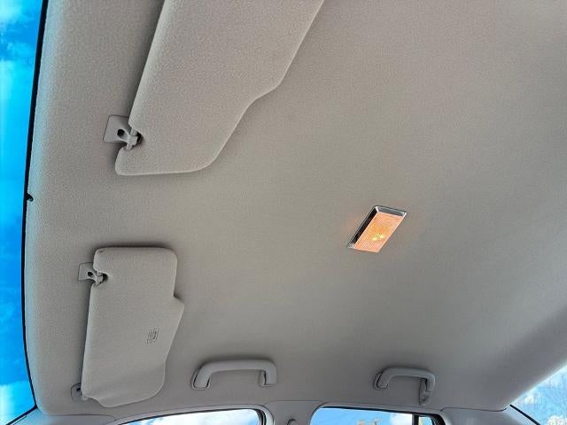 1997 Ford Crown Victoria Base