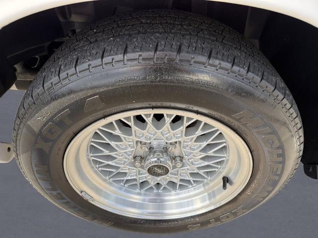 1997 Ford Crown Victoria Base